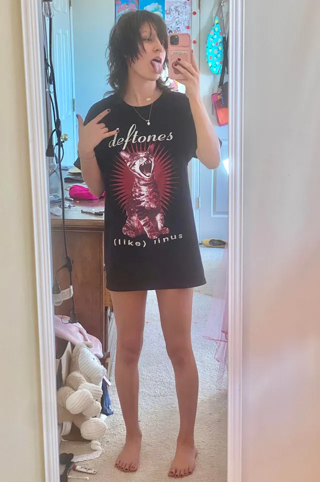 Sooo r we going to fuck to Deftones or what?