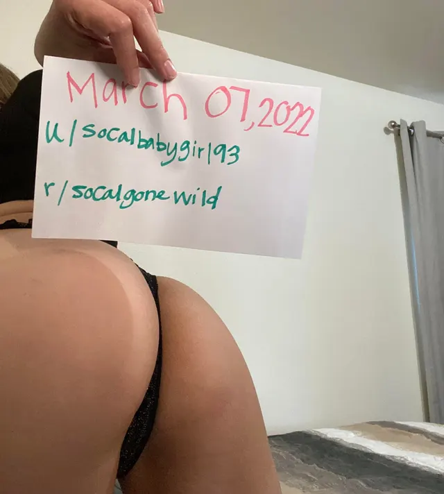 Verification [f] Looooong time lurker finally getting the courage to post. 🤭