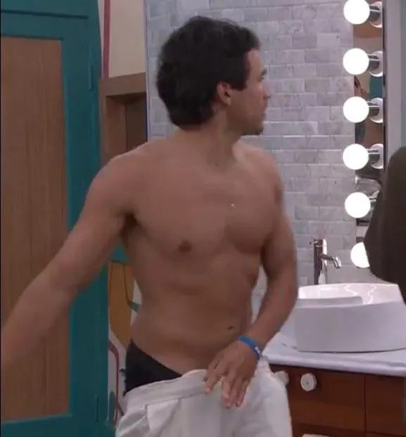 Pooch’s Cakes! 🍑🤤