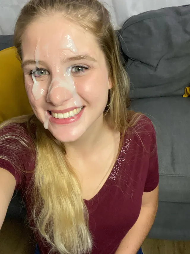 Your favourite Canadian cumslut