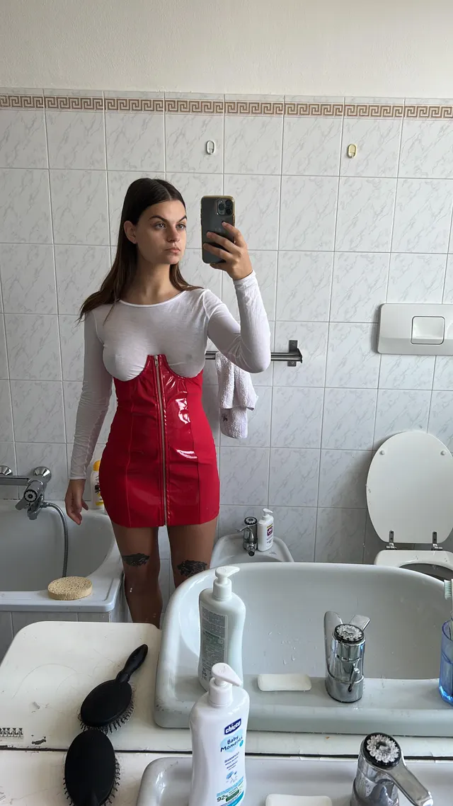 I guess you're focused on my angelic face…👀