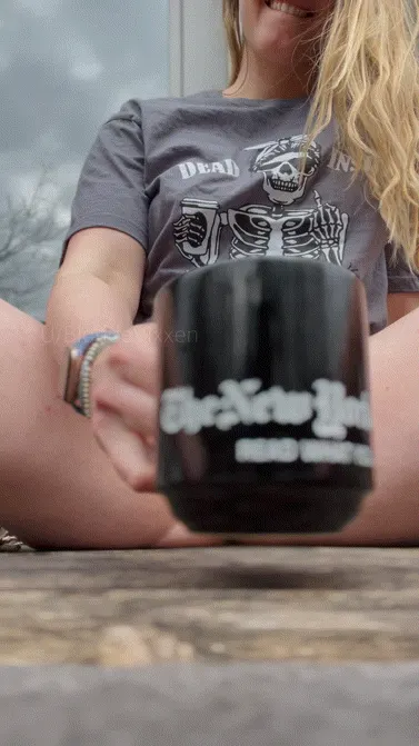 Cheers to making it to Friday! 😍