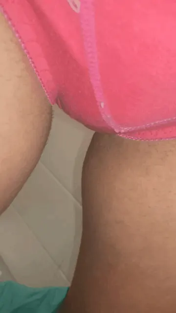 Omg my bush cannot be contained! Wanna touch it?