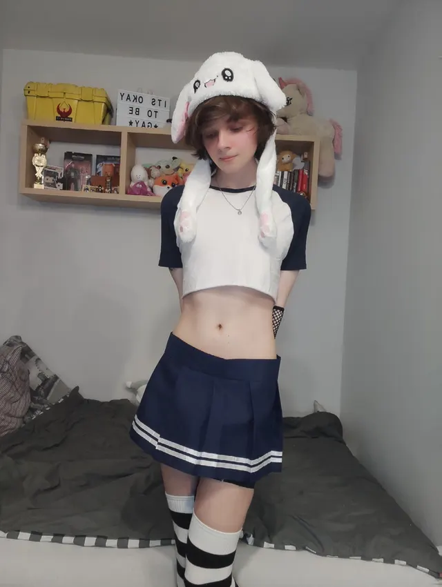 Hii :3 it's my birthday today 🥳