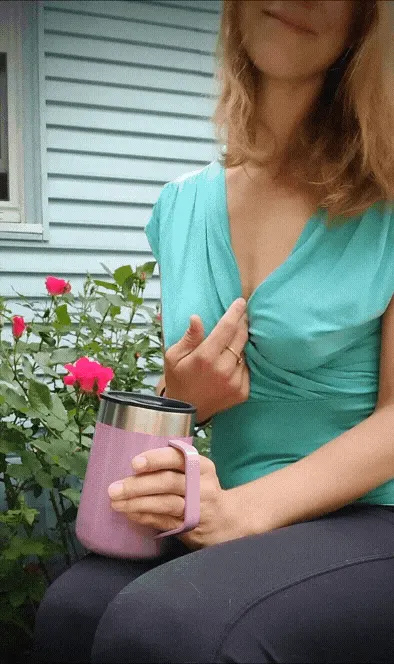 It's a great day for coffee and a MILF among the roses 🌹