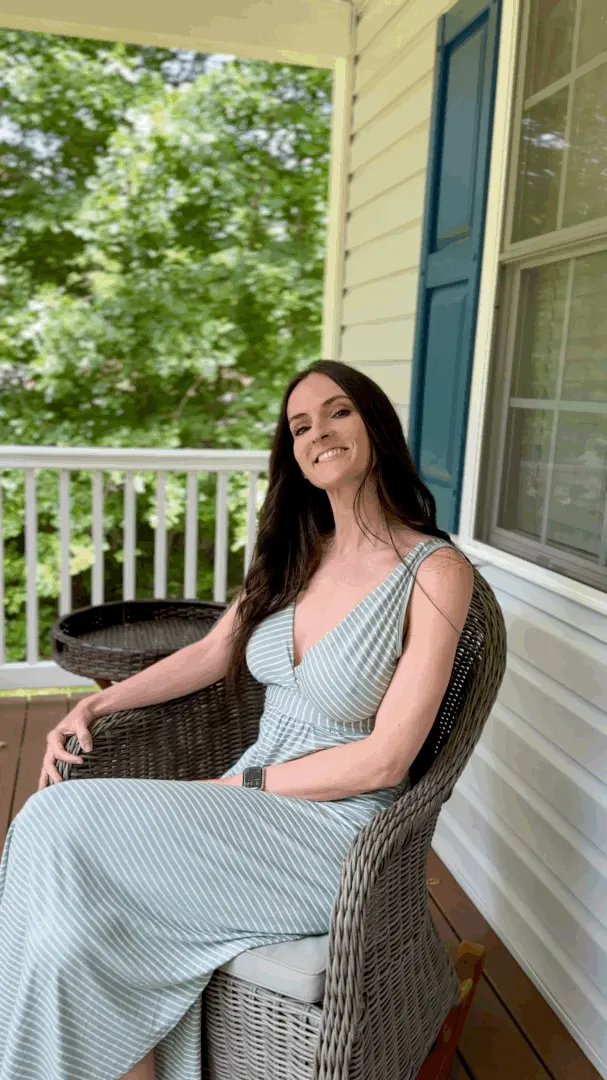 Come have a drink with me on the front porch. (F40)