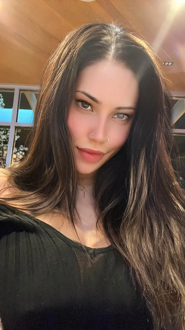 i got a new nose piercing — first new one in a decade 💕