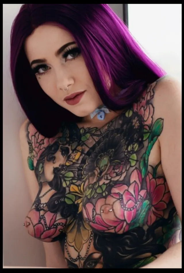 Those tattooed nipples need my tongue