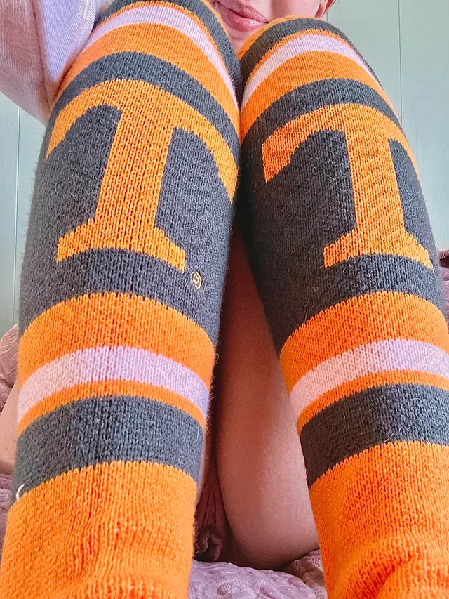 It’s football tiiiiiime in Tennessee! Go Vols!! 🧡🤍