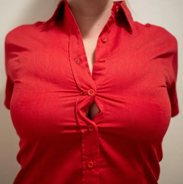 How do you like my new button up for work?