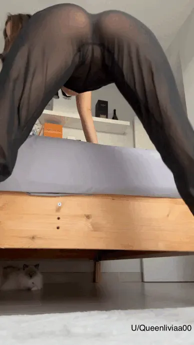 No panties when i go out with these trousers