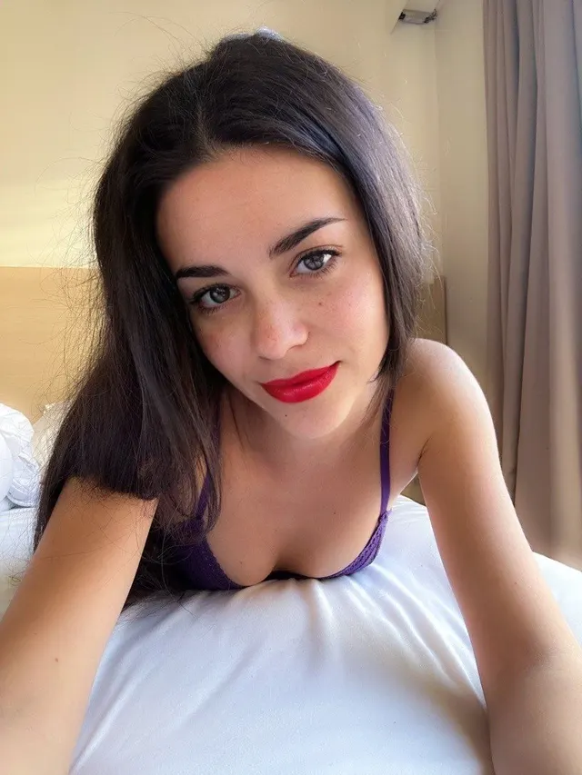 Is being pale considered ugly nowdays or am I still hot?