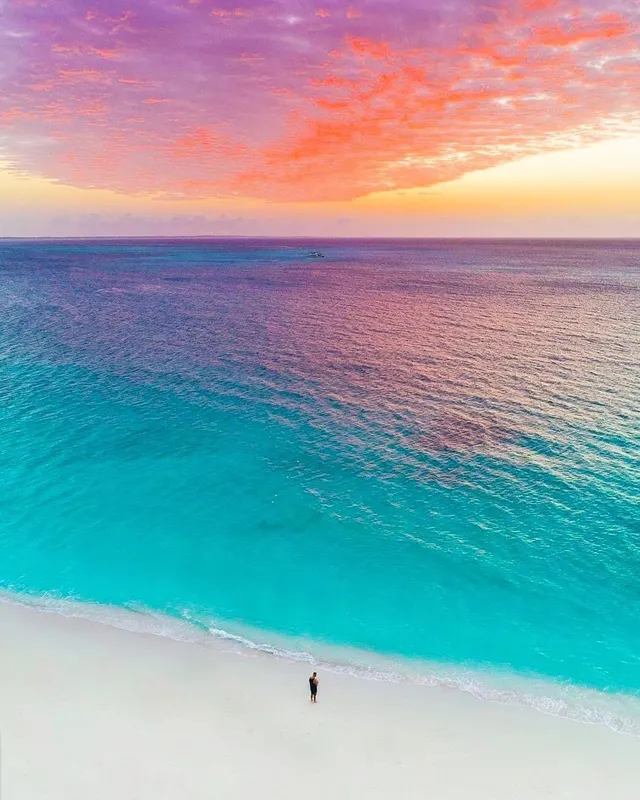 What a beautiful beach😍