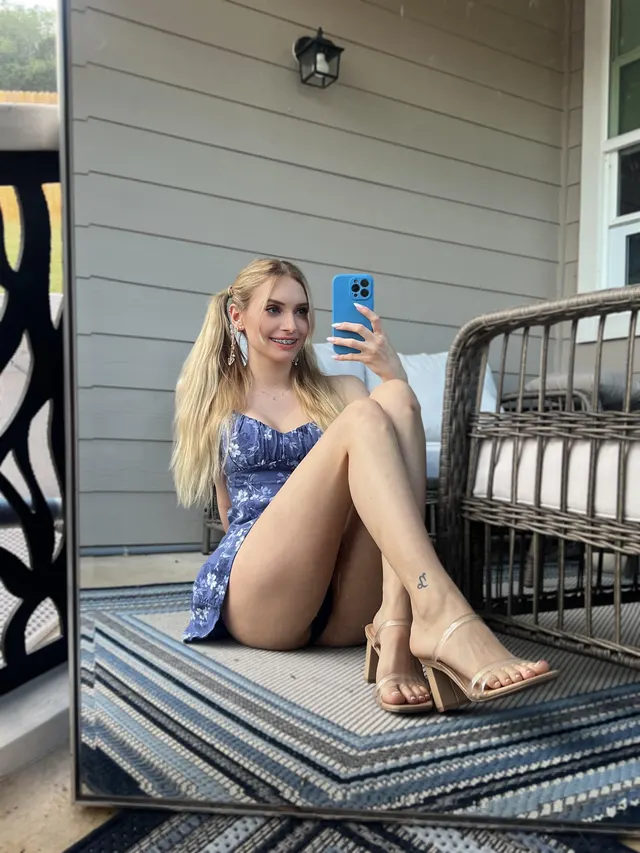 my outfit for vegan sushi 