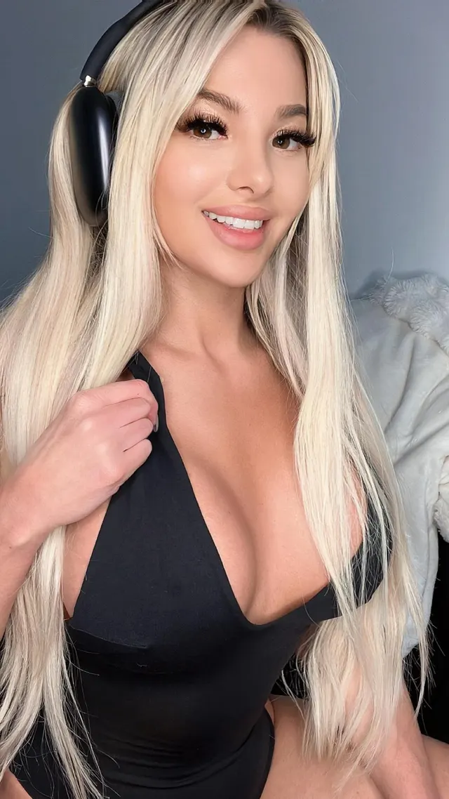 You can only choose one: are you cumming in me or on me