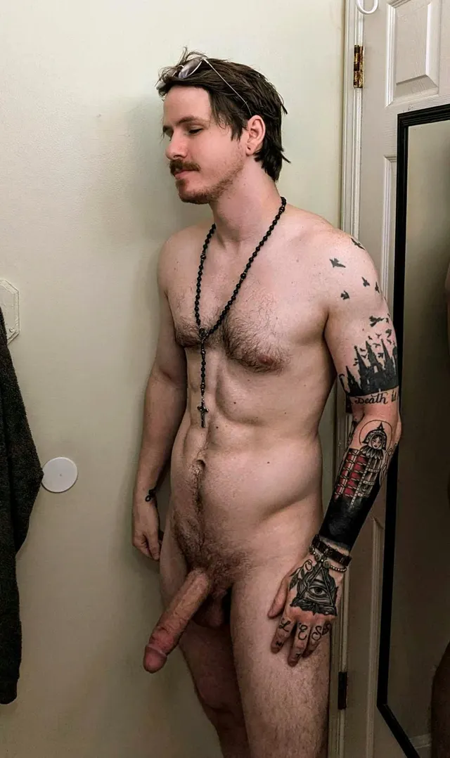 I started on my patchwork blackout sleeve.