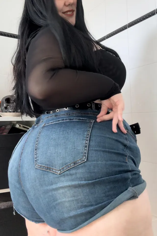 double cheeked up 🤭