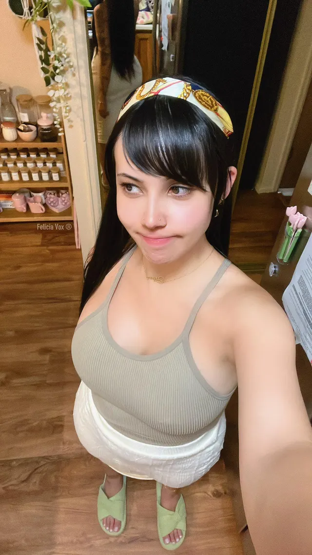 Your fav 4'8" cosplayer