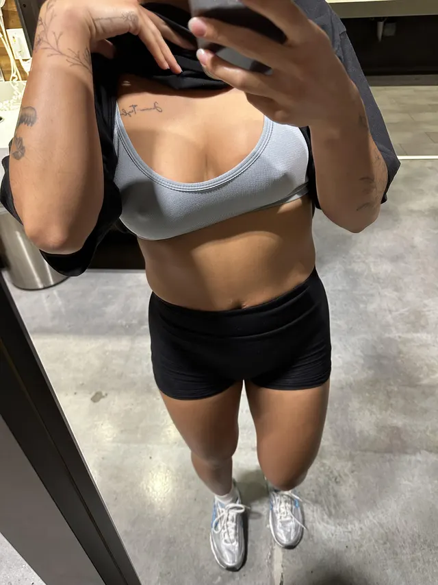 Post gym boobies!
