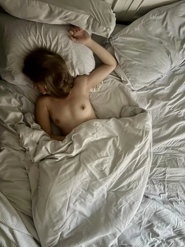 Early morning Airbnb 