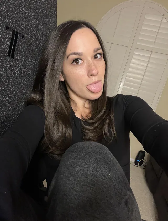 Unfortunately I’m feeling under the weather today but I’m feeling optimistic that I’ll feel better tomorrow. 