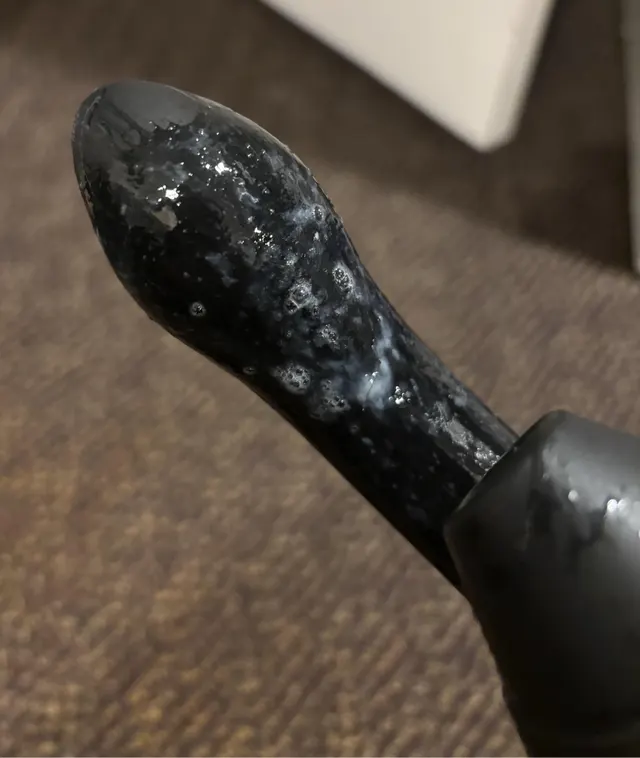 happy cake day to me! celebrated and wanted to share the frosting with you 🎂😘