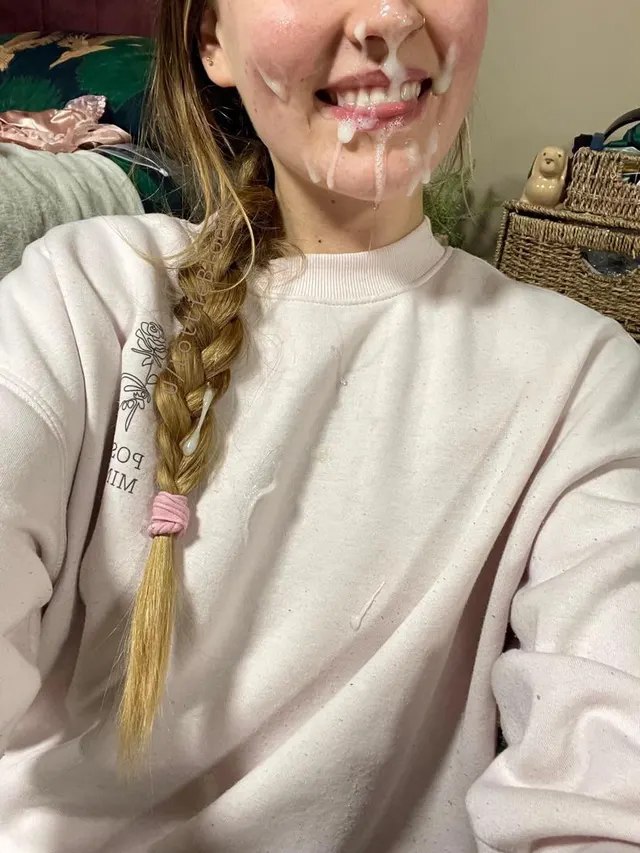 Daddy got cum in my hair and on my jumper!