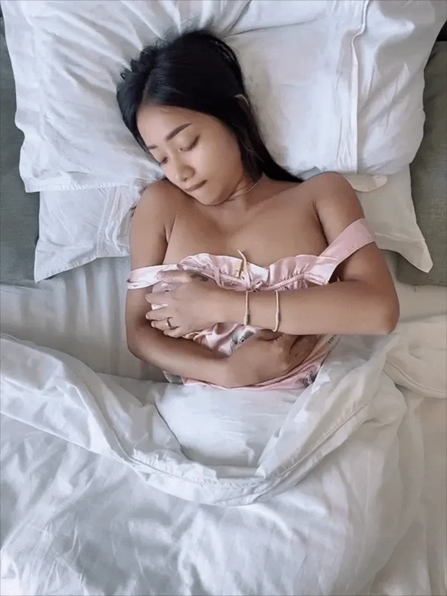 Imagine waking up to this every single day, will you ever leave the bed? [F]