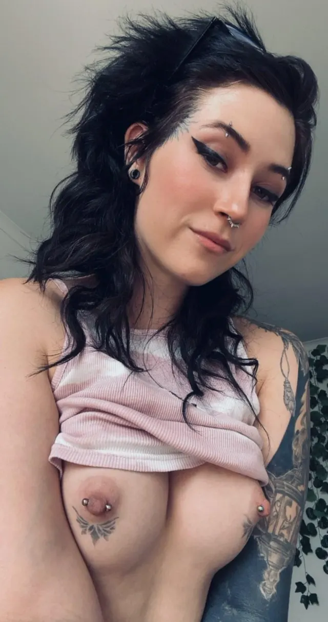 Do my tit tats or face get your attention