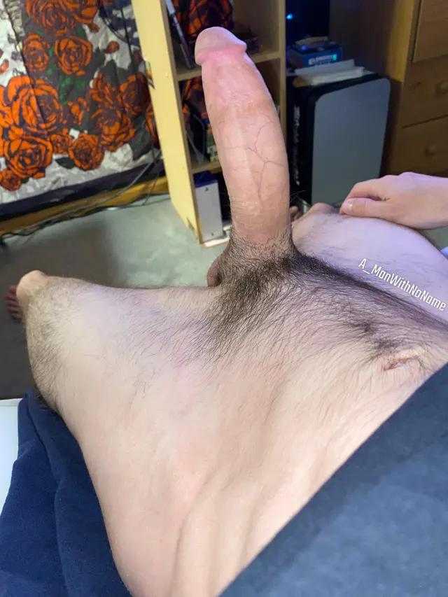 i wake up w a 3rd leg every morning 😅