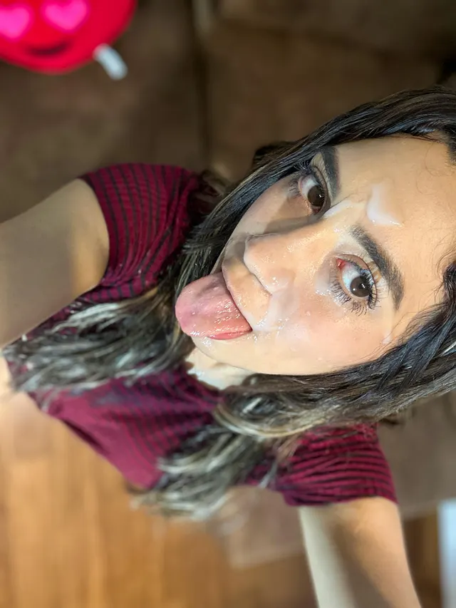 Weekends are better with cum on my face