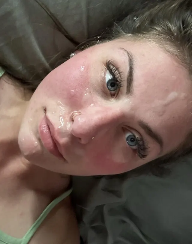 I'm really curious..how many blowjobs do you usually get per month😏💦