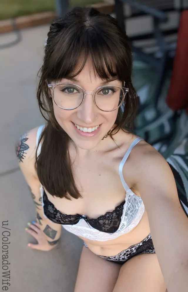 Bangs with glasses and little lacy set 🖤🤍