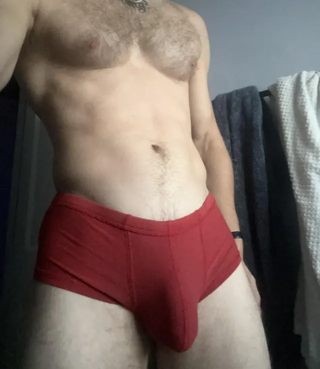 32 bi - bulge is bulging