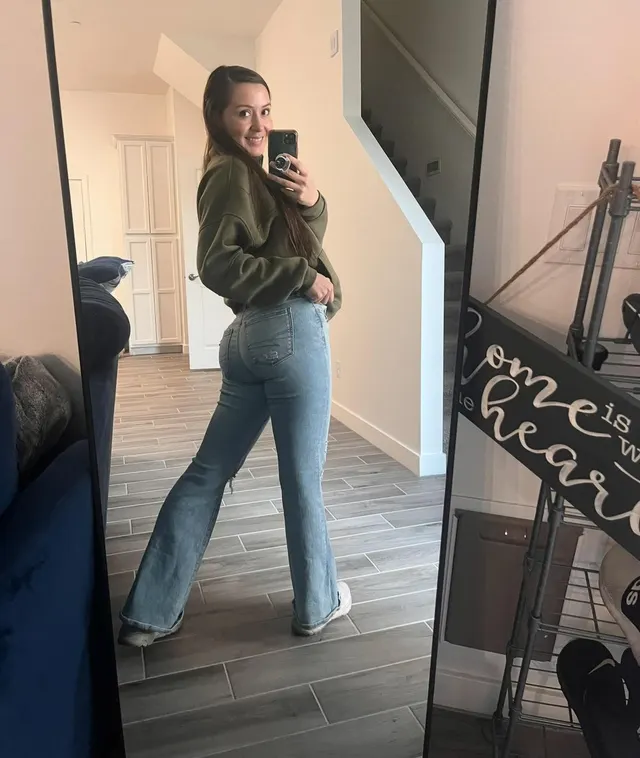 American Eagle curvy jeans