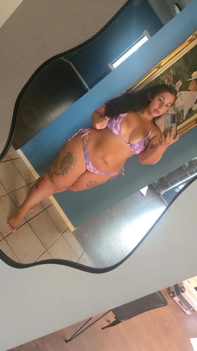 New here and ready to show off my bikini collection!