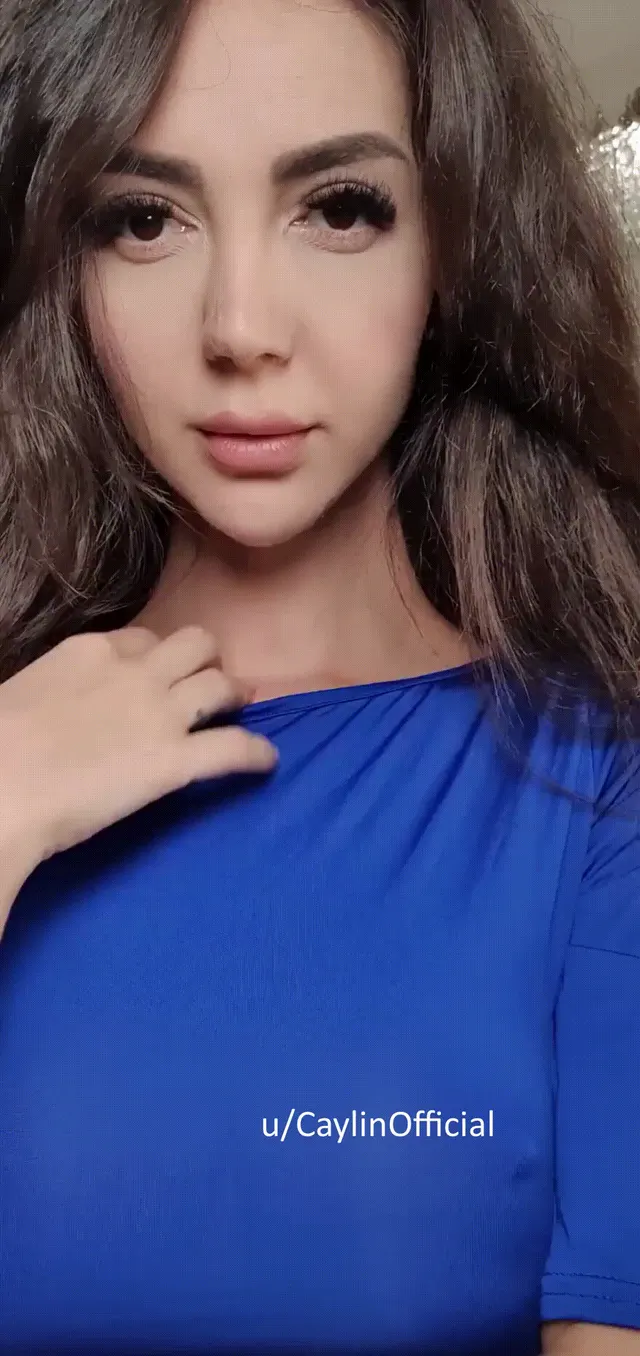 This dress hides some great tits ;)