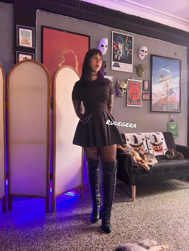 Long boots for a date