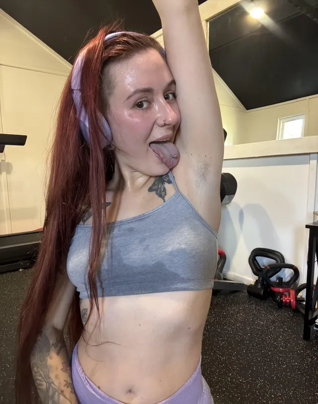 Getting some good wear in on this hump day 🐪🤤