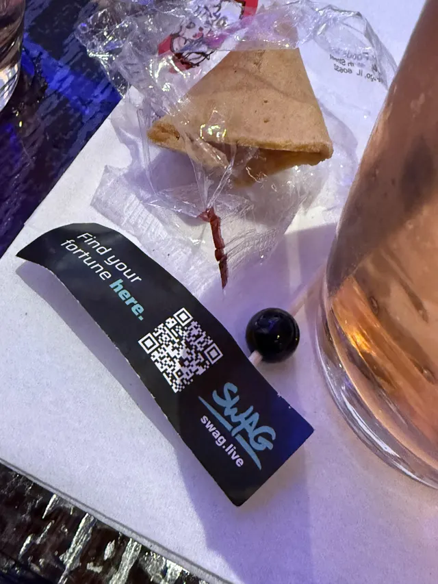 Asian camgirls in a cookie