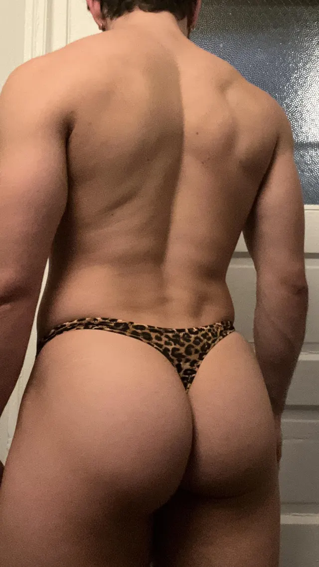 who likes leopard?