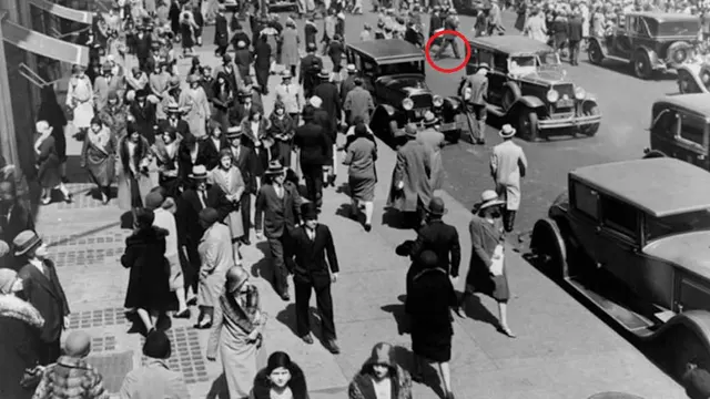 What boots are these? Circled in red. Google Image Search isn't yielding any results.