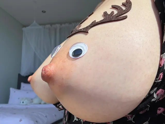 My new favorite photo of my boobs