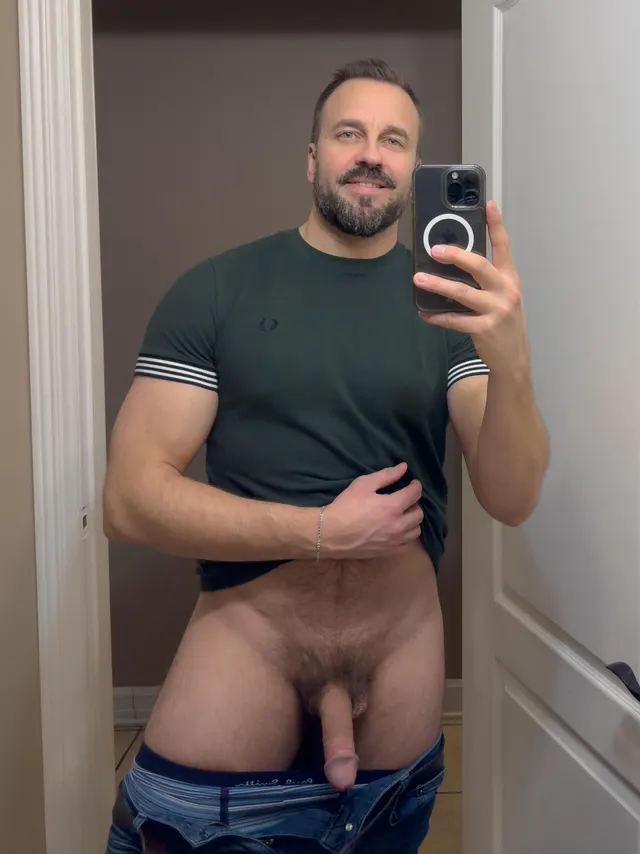 (45) A smile for your feed, and a little something extra for your needs.