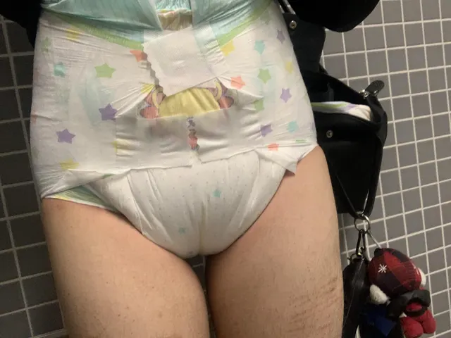 I hate having to use the bathrooms at uni to change