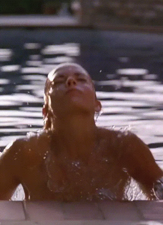 [Jaime Pressly] perfect shape.