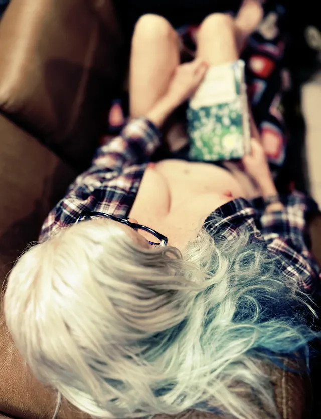 Finishing TOM LAKE by Ann Patchett for Book Group tomorrow! 🤓❤️📖