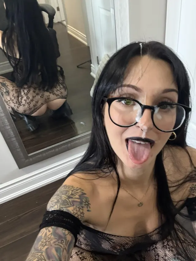 you already know there's a glob on the floor *insert sigh here*