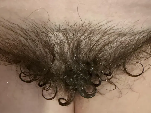 My after shower bush is giving dr suess