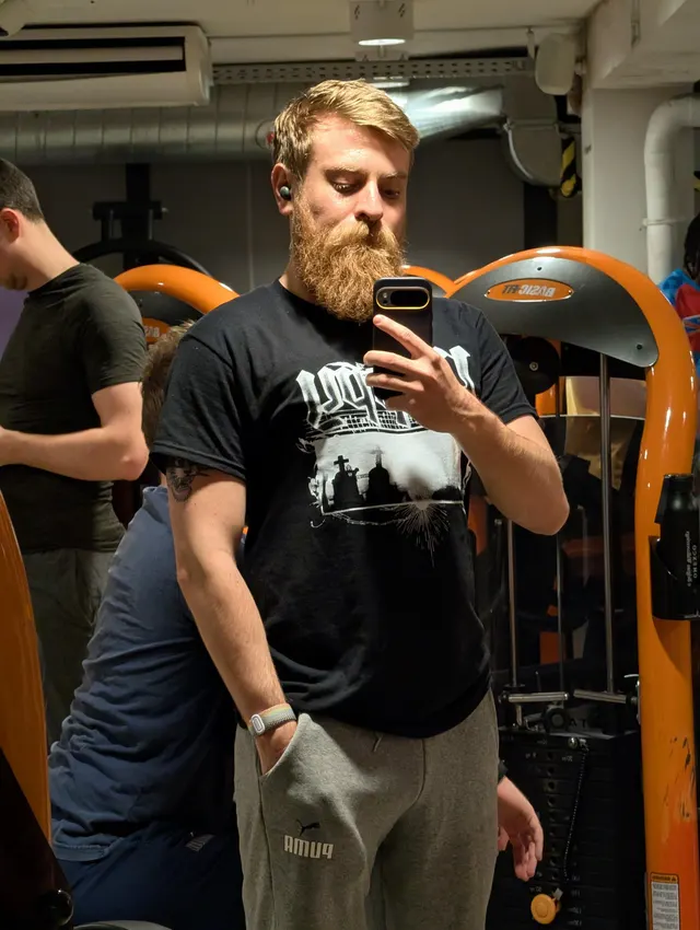 "Even in a packed gym, there will be opportunities to snap a pic" Marcus Aurelius